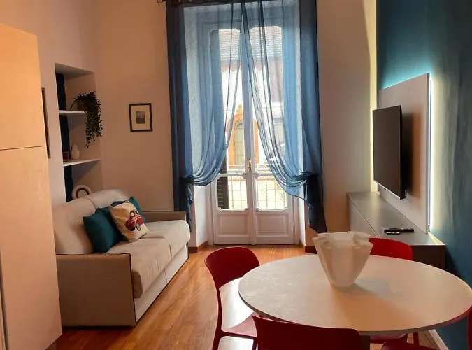 Margarita Stazione Porta Susa Apartment *